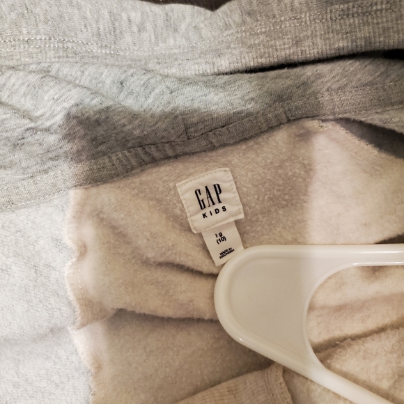 Gap hoodie - Picture 2 of 2